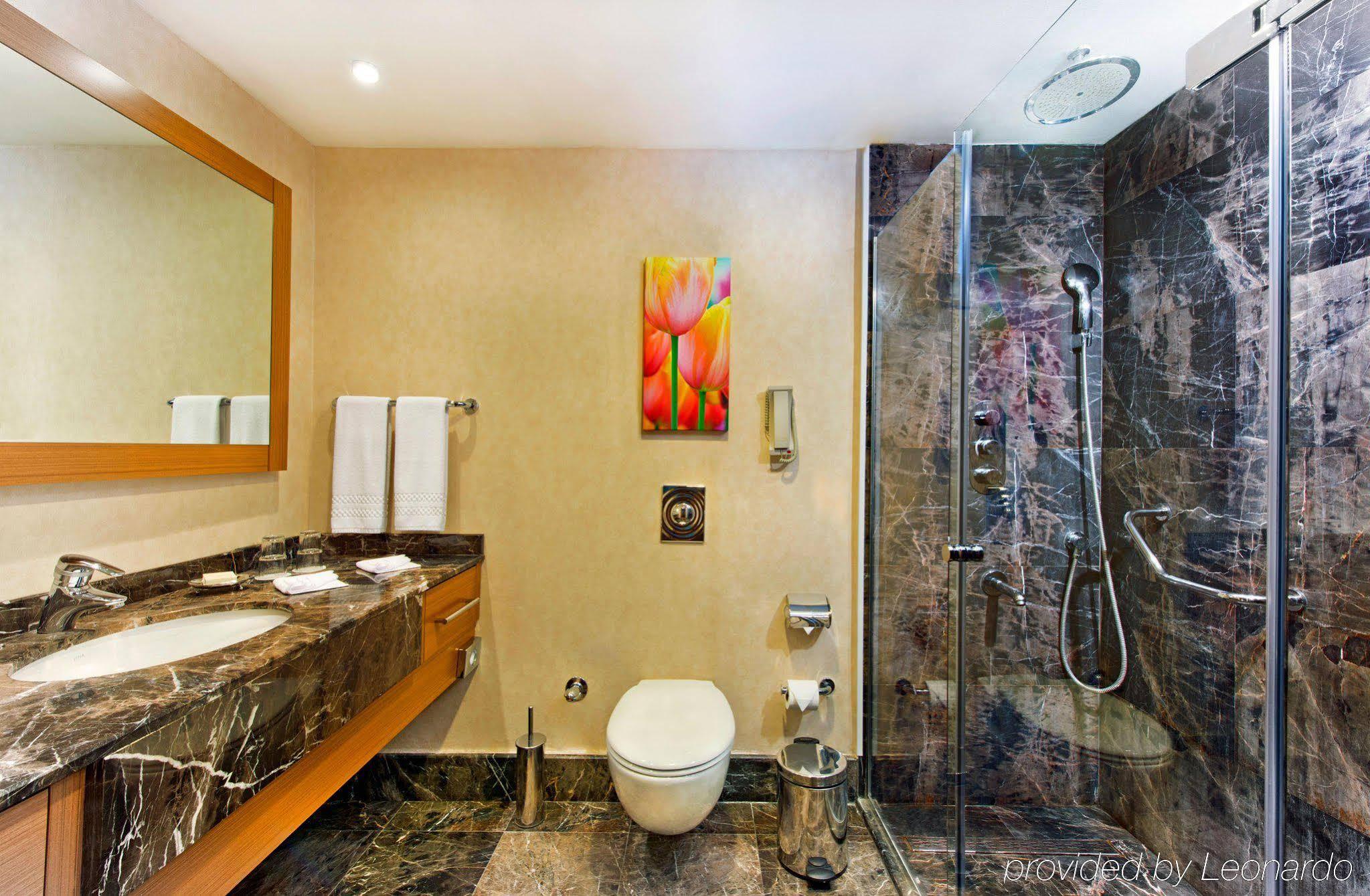 Hilton Bodrum Turkbuku Resort & Spa Голтуркбуку Екстериор снимка