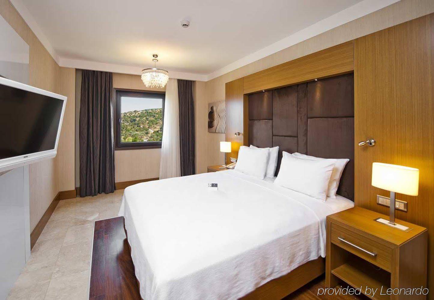 Hilton Bodrum Turkbuku Resort & Spa Голтуркбуку Екстериор снимка